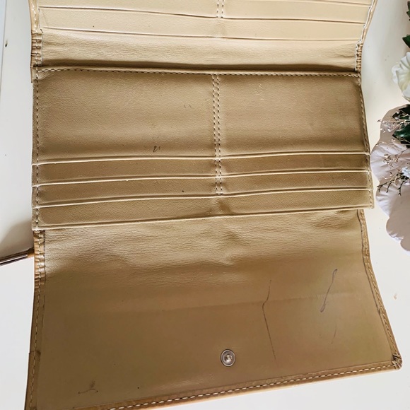 Coach Wallet - Picture 4 of 5